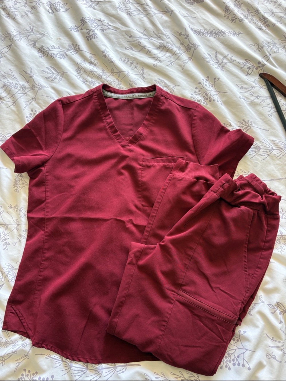 Fabletics Maroon V-Neck Medical Scrub Set - Top & Pants
